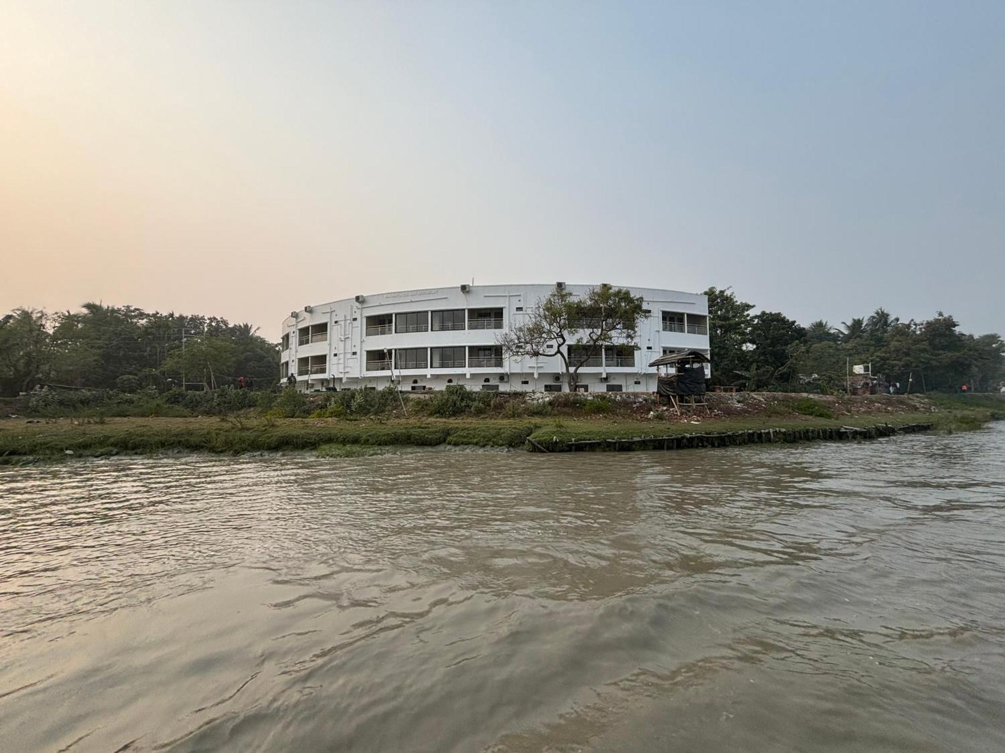 Ichhamati Hotel And Restaurant Hasnabad ภายนอก รูปภาพ