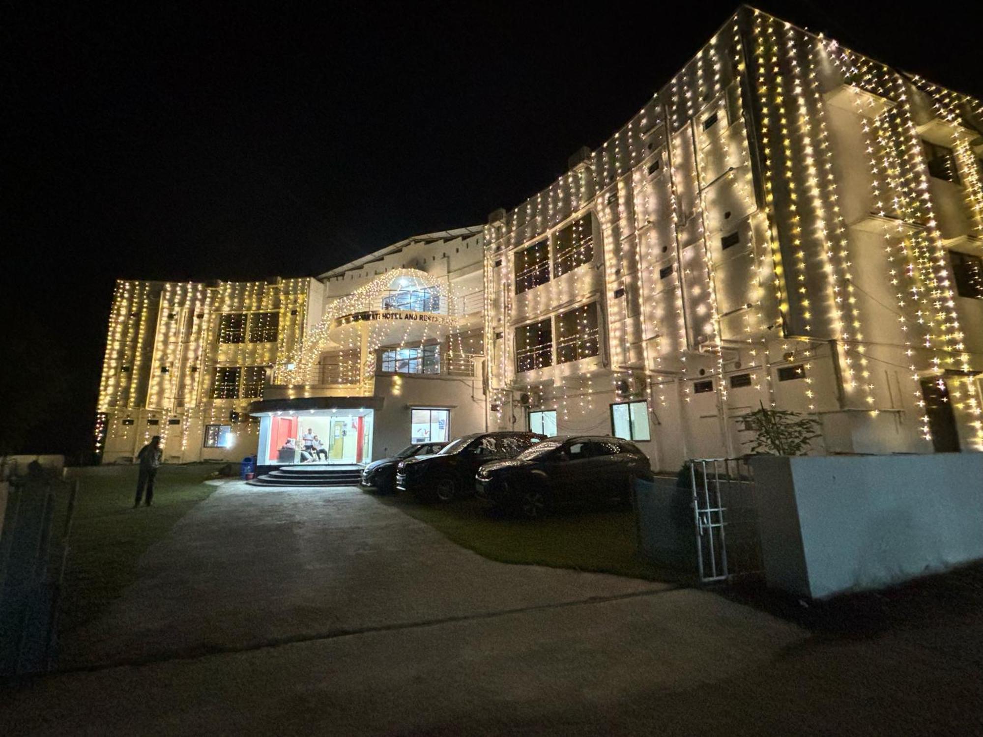 Ichhamati Hotel And Restaurant Hasnabad ภายนอก รูปภาพ