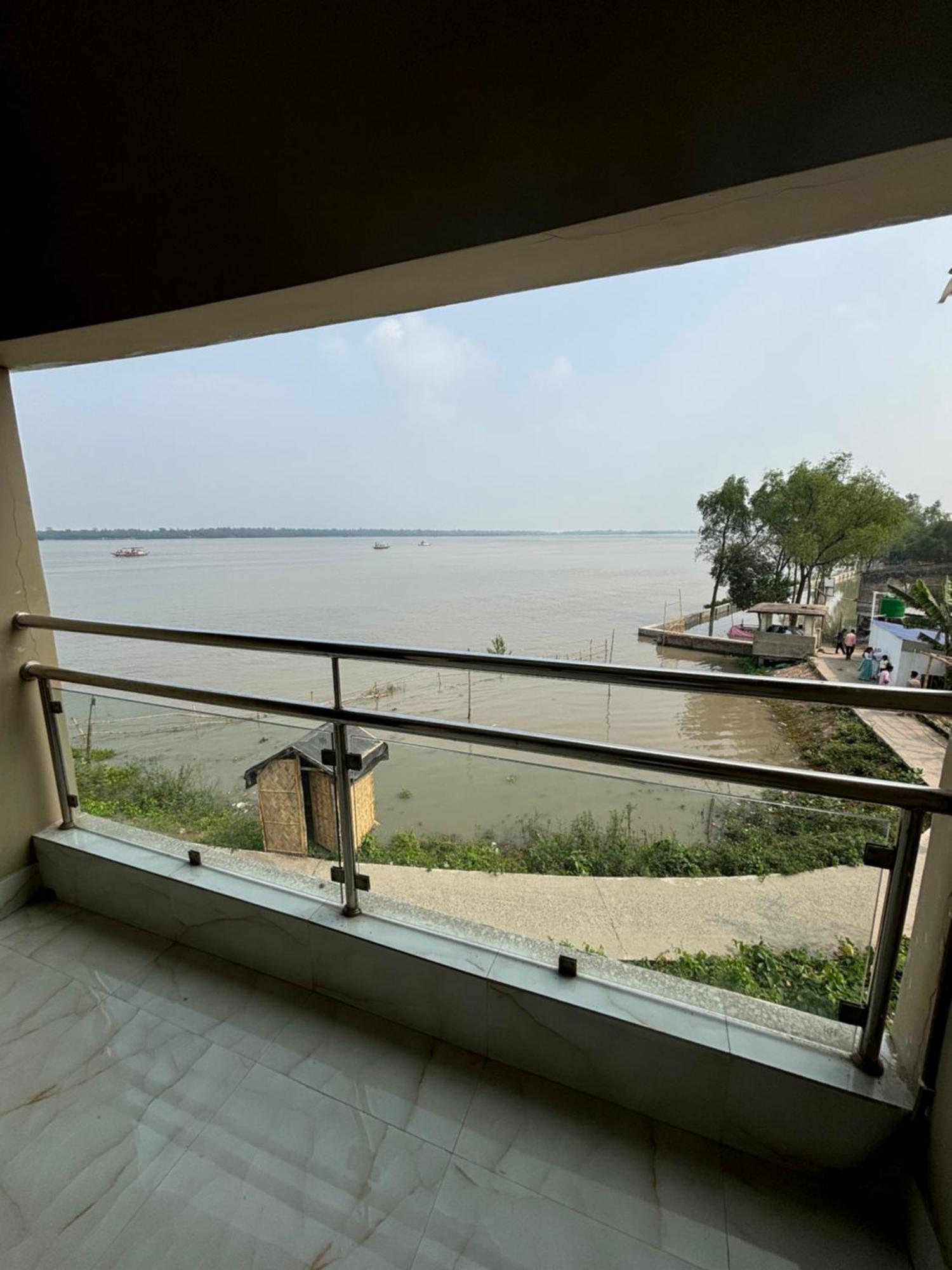 Ichhamati Hotel And Restaurant Hasnabad ภายนอก รูปภาพ